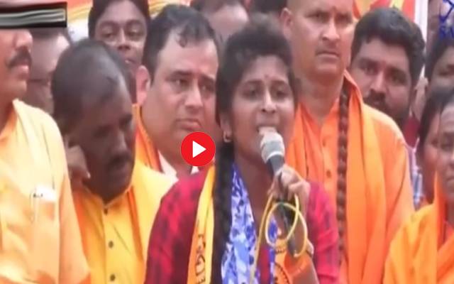Hindu extremists,threats,Muslims on Hijab issue