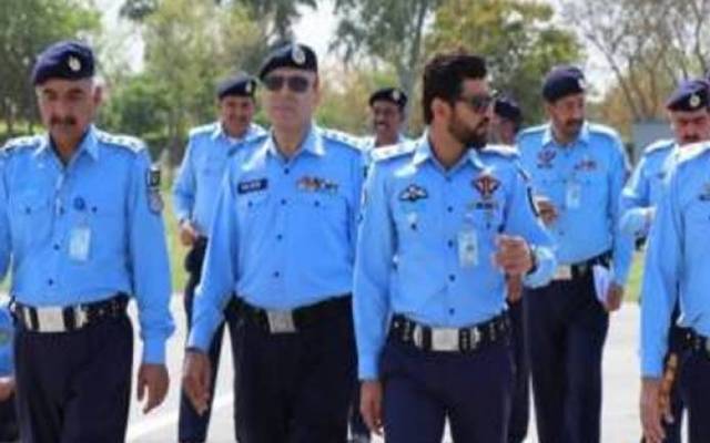 Islam abad,police operation In parliment lodges