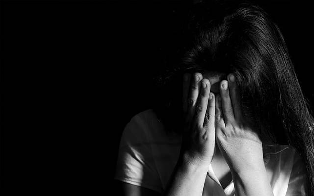  راشن دلانے کے بہانے 20 سالہ لڑکی سے زیادتی