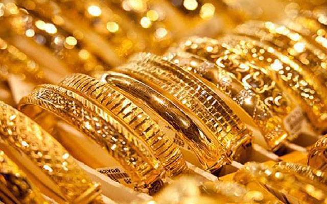 سونے کی قیمت میں بڑی کمی،فی تولہ کتنے کا ہوگیا؟جانئے