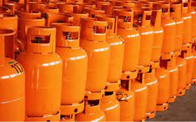 Lpg rates,reduced,commercial,cylinder