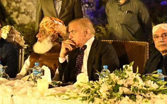  وفاقی کابینہ کی تشکیل مزید تاخیر کا شکار 