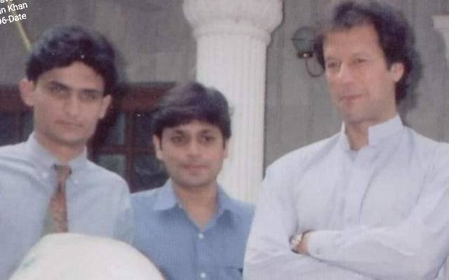 عمران خان کی پرانی تصاویرسوشل میڈیا پر وائرل