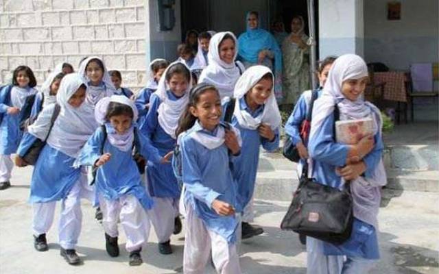 سکولوں میں ہزاروں بھرتیاں آگئیں