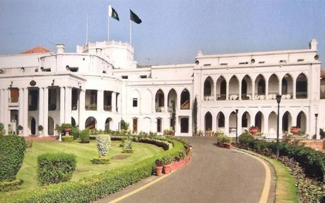 آئینی بحران ؛پنجاب گورنر سے محروم، کابینہ کی تشکیل بھی لٹک گئی