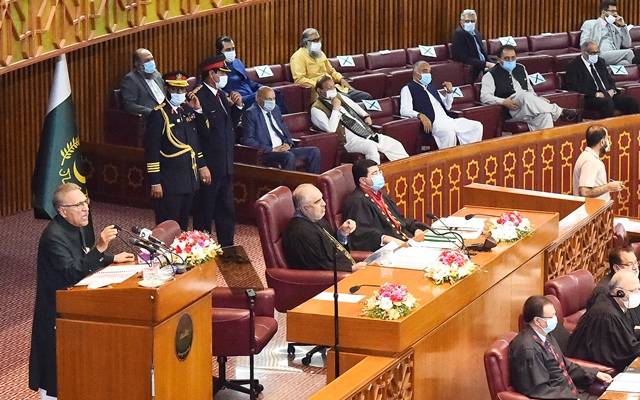 president alvi in national assembly pakistan