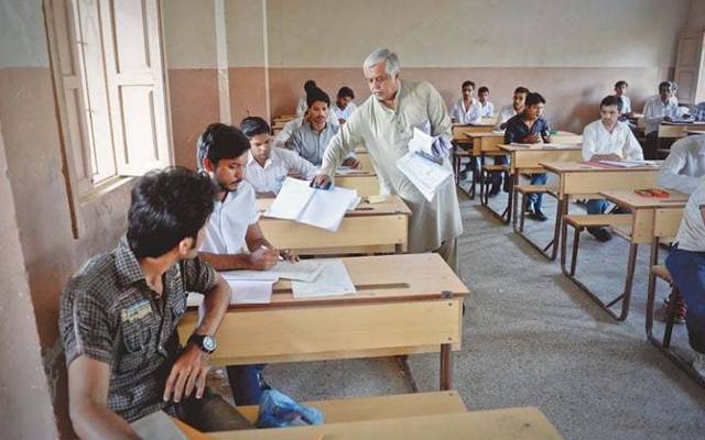 طلبہ کا مستقبل خطرے میں؛ اساتذہ کا سالانہ پیپر لینے سے انکار 