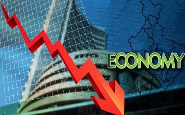 ملک میں معاشی بحران مزید سنگین ہو گا؛ وزیراعظم کا انوکھا بیان