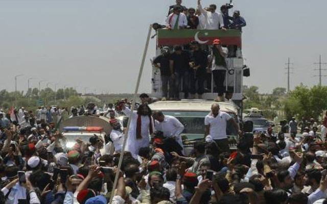 پی ٹی آئی رہنماؤں سےمتعلق عدالت کا اہم فیصلہ