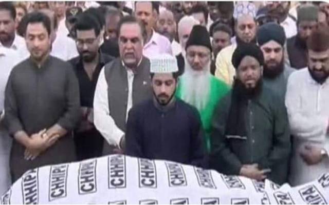 عامر لیاقت کی نماز جنازہ :بیٹے احمد، رمضان چھیپا سمیت کئی افراد کے موبائل چوری