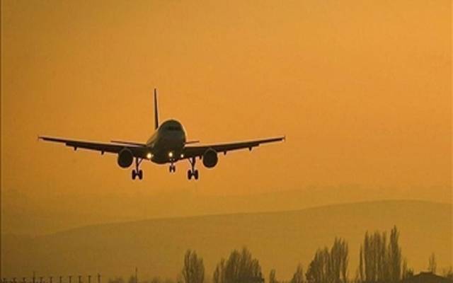پارٹیوں اور بیرون ملک دوروں پر پابندی عائد