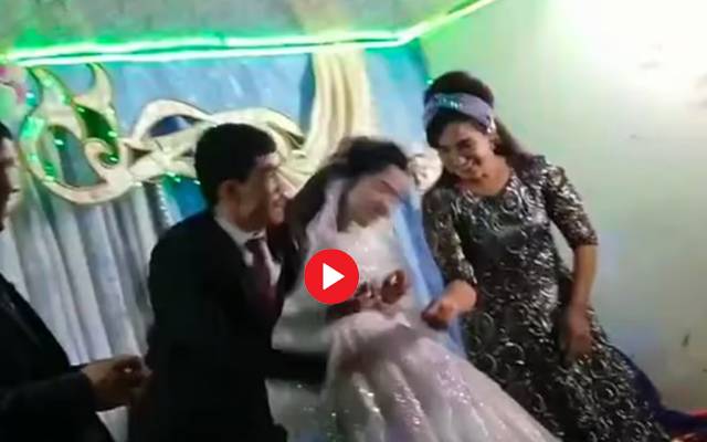 Groom slapped bride,uzbikistan