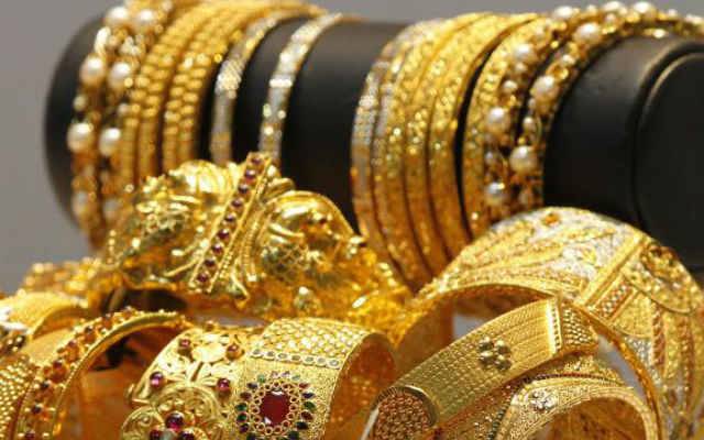 سونا،فی تولہ،قیمت،صرافہ بازار،ایسوسی ایشنسونا،فی تولہ،قیمت،صرافہ بازار،ایسوسی ایشن