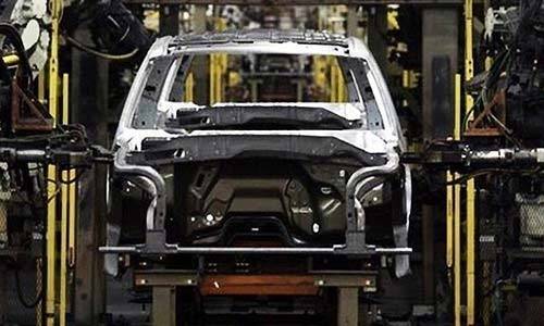 معروف کار کمپنی نے گاڑیوں کی قیمتوں میں تاریخی اضافہ کر دیا