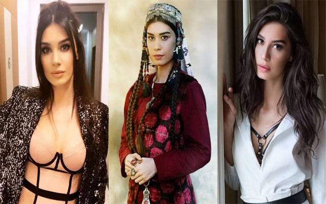 ارطغرل کی مشہور اداکارہ کی بولڈ تصاویر نے انٹرنیٹ پر تہلکہ مچا دیا