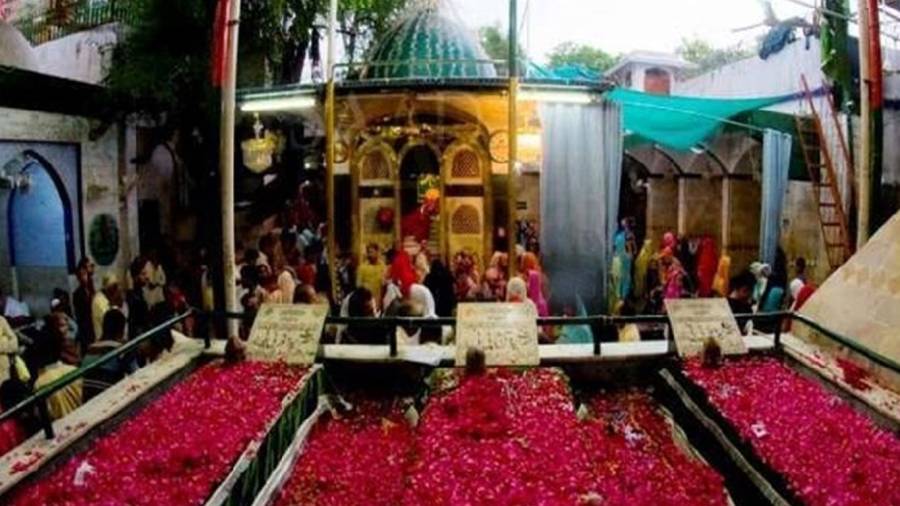 Bibi Pak Daman Shrine