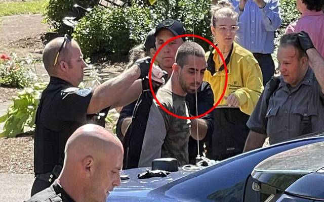 Salman Rushdie ,Murder Attempt