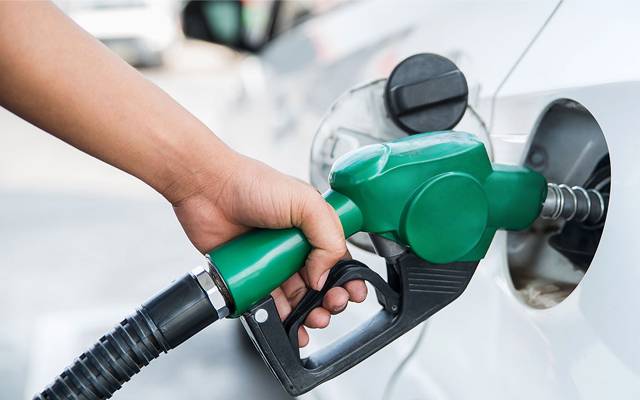 پیٹرول کی قیمت میں کمی یا اضافہ؟ سمری وزیراعظم کو ارسال