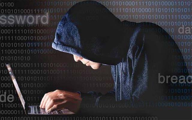 ہیکرز نے بھارتی سفارتخانے کی ویب سائٹ پر پاکستانی پرچم لہرا دیا