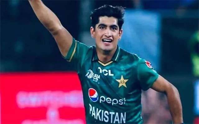 نسیم شاہ نے شاہین آفریدی کو پیچھے چھوڑ کر بڑا ریکارڈ اپنے نام کر لیا