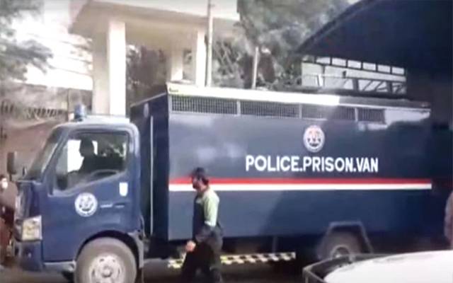 پاک انگلینڈ دوسرا ٹی 20میچ، قیدیوں کی وین اسٹیڈیم پہنچنے کی وجہ سامنے آگئی