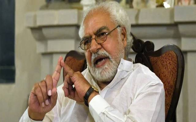 سارہ قتل کیس میں صحافی ایاز امیر گرفتار