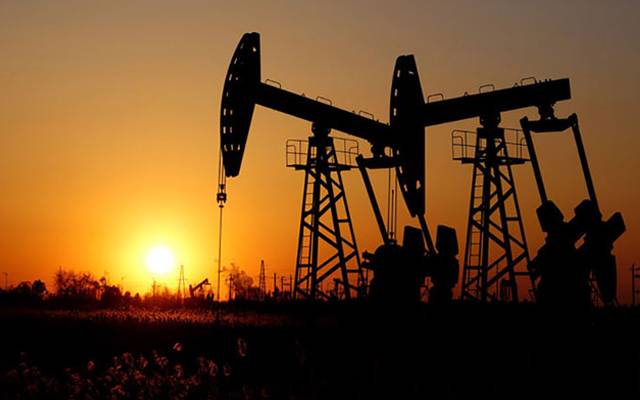 عالمی مارکیٹ میں تیل کی قیمتوں میں حیران کن کمی