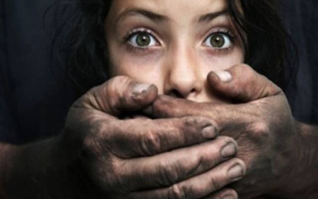 لاری اڈا، بچی بازیاب ، شکر گڑھ ، مقدمہ درج ،سٹی42