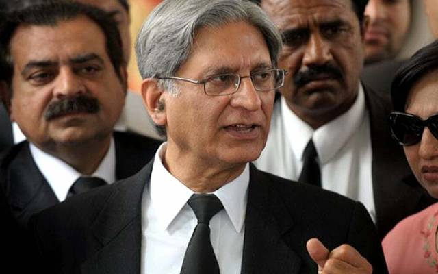 عمران خان کے ہسپتال سے ڈسچارج ہوتے ہی اعتزاز احسن نے بڑا اعلان کردیا