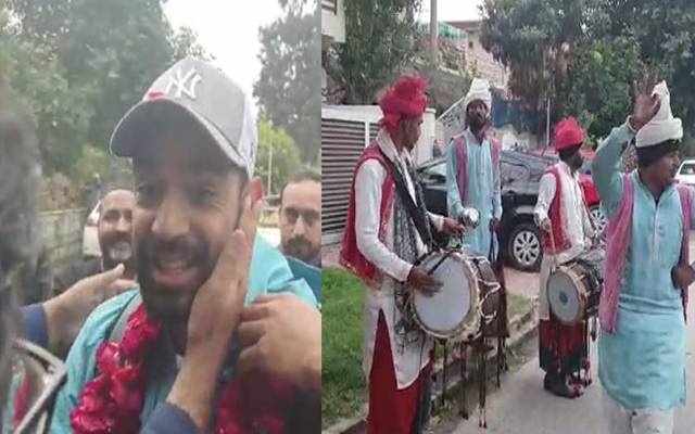 حارث رؤف کا فائنل کے بعد گھر پہنچنے پر شاندار استقبال