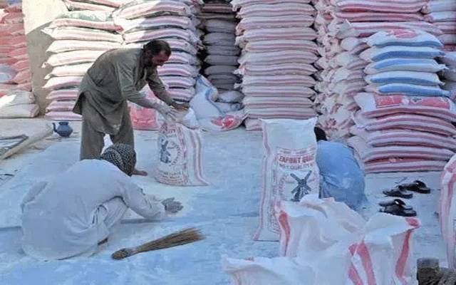  ڈاکوؤں نے ملازمین کو یرغمال بناکر فلور مل لوٹ لی