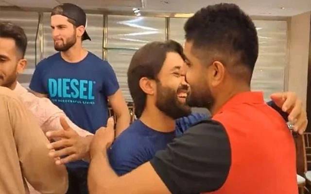 پی سی بی کی جانب سے قومی کرکٹرز کیلئے عشائیے کا اہتمام
