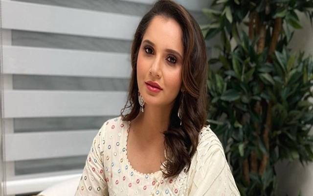 ثانیہ مرزا،بالی ووڈ سٹار ،ورون دھون سٹی42