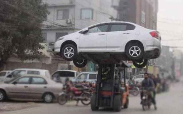 رانگ پارکنگ پر اب کتنا جرمانہ ہوگا ؟عدالت کا بڑا حکم آگیا
