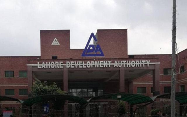 LDA
