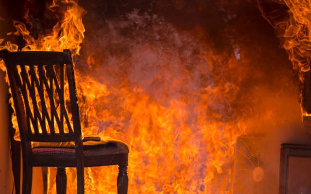 Shah jamal,fire in room,child died,one injured,City42