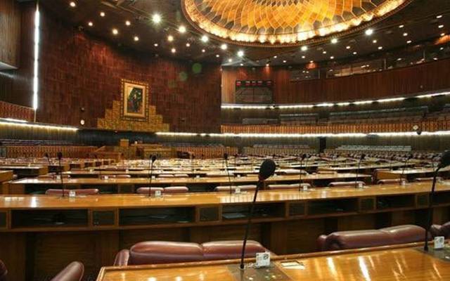 اسمبلیاں تحلیل کرنے کا معاملہ ، پی ٹی آئی میں اختلاف پیدا ہوگئے