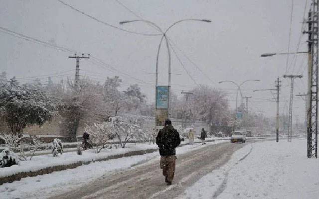 قلات میں شدید سردی سے منفی 6 ڈگری ہوگیا