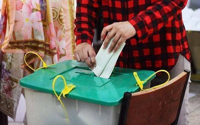  بلدیاتی انتخابات، ووٹرز ووٹ ڈالنے پہنچ گئے