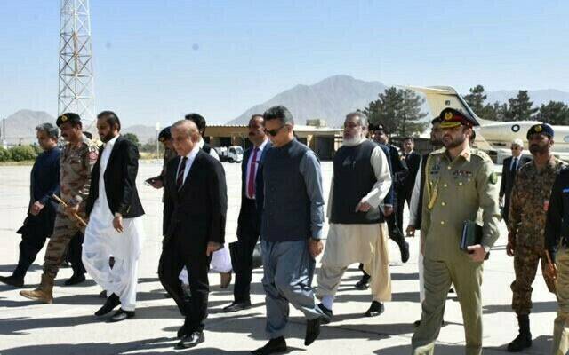  وزیراعظم شہباز شریف ایک روزہ دورے پر بلوچستان پہنچ گئے 