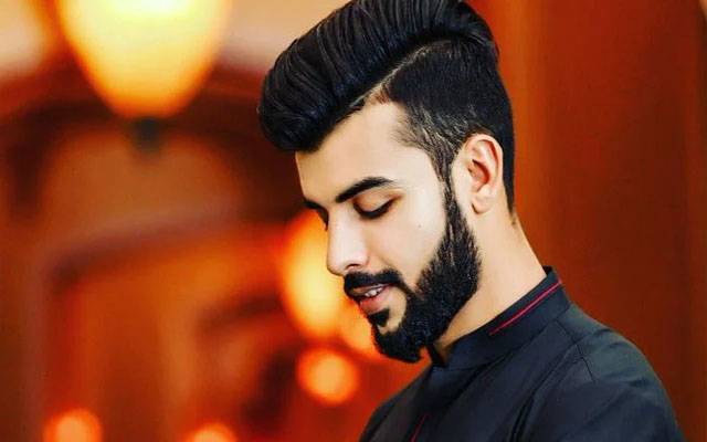 شاداب کا ثقلین مشتاق کی بیٹی سے نکاح، تقریب کی تصاویر اور ویڈیوز وائرل