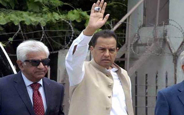 Captian R Safdar