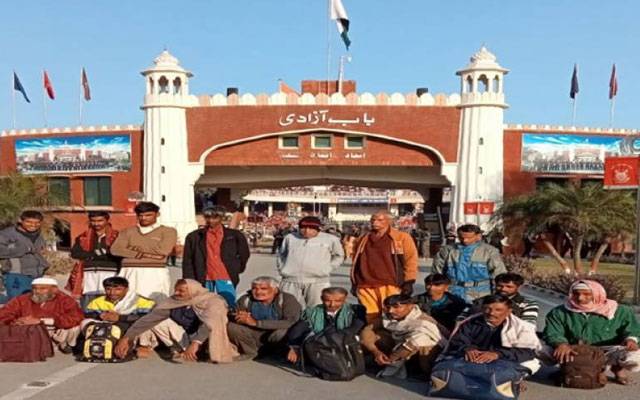 17 Pakistani prisoners,released,from India,Wahga border,City42