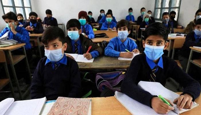 سرکاری سکولوں کےطلباء کامستقبل خطرے میں پڑگیا