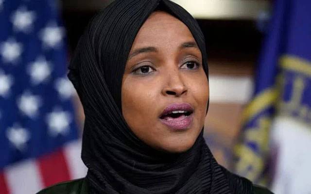 مسلمان خاتون رکن کو امریکہ کی اہم پارلیمانی کمیٹی سے نکال دیا گیا