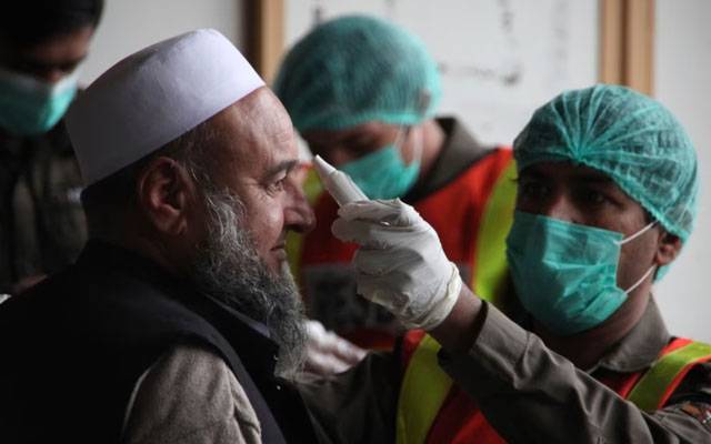 ملک میں کورونا کیسز اور اموات کی شرح میں مستقل کمی