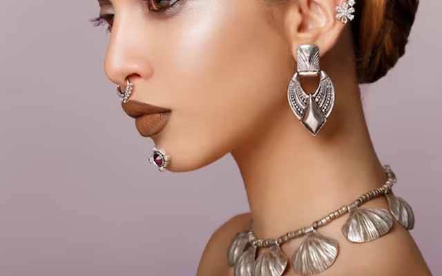 سجنے سنورنے کی شوقین خواتین کیلئے بری خبر 
