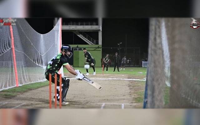 شاہین شاہ آفریدی نے کیمرہ توڑ دیا