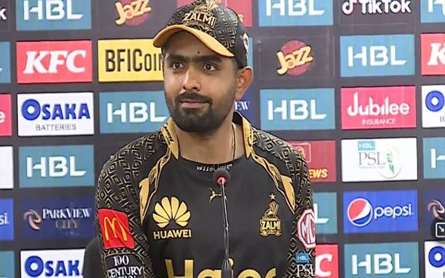 کم اسٹرائیک ریٹ سے متعلق صحافی کے سوال پر بابر اعظم کا دلچسپ جواب