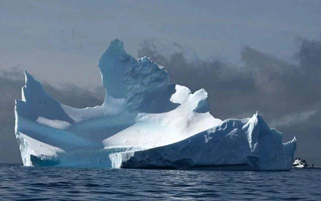 انٹارکٹیکا سمندر میں برف 45 سالوں کی کم ترین سطح پر آگئی